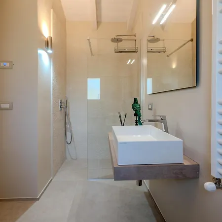 Deg Vista Mare Puntaldia Villa