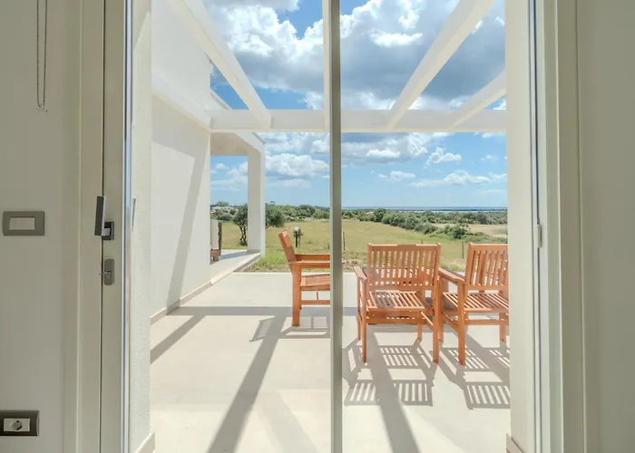 Deg Vista Mare Puntaldia Villa *